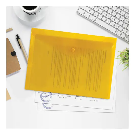 Папка-конверт с кнопкой BRAUBERG А4 до 100 л прозрачная желтая СВЕРХПРОЧНАЯ  0,18 мм, 270472, 180мкм, фото 8
